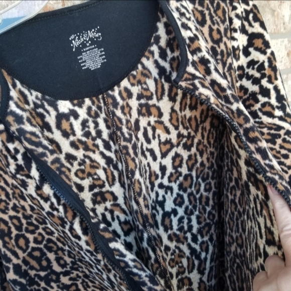Nick&Nora LEOPARD OnePiece Fleece Footed Pajamas Sleeper (Med 8/10) Costume - Picture 8 of 10